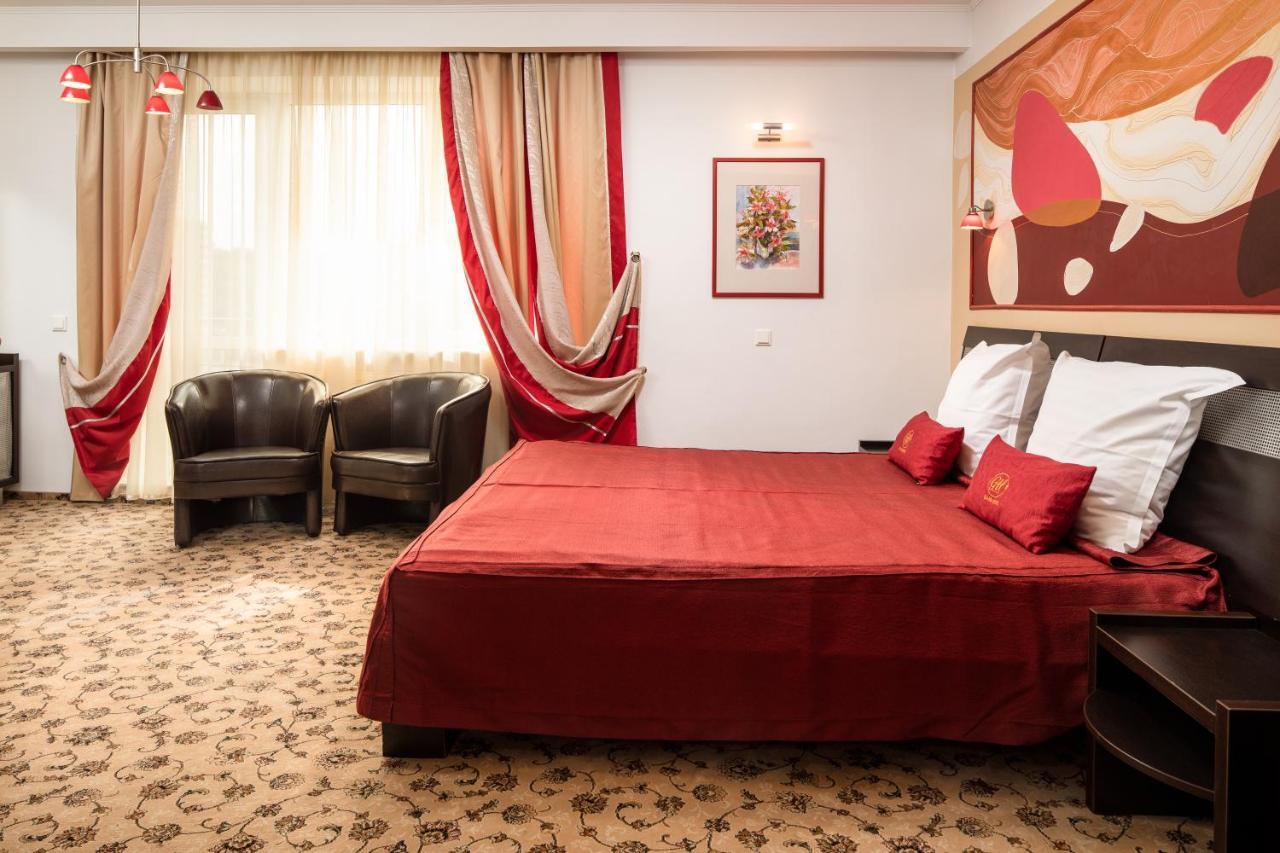Grand Hotel Brasov Exterior photo